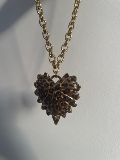 Collier Wild