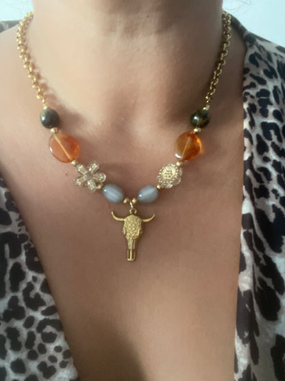 Collier Raw