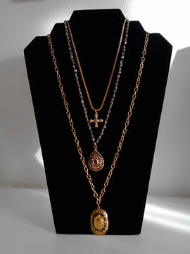 Collier Fury